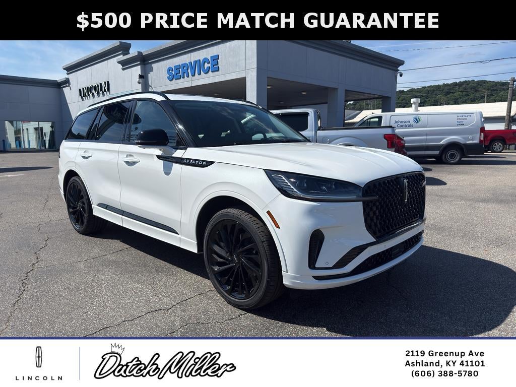 2026 Lincoln Aviator Reserve in Pristine White Metallic Tri-Coat — front three-quarter view