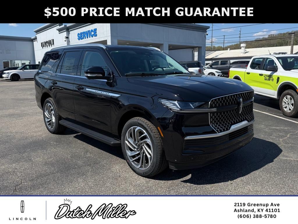 2026 Lincoln Navigator Premiere in Infinite Black Metallic Clearcoat — front three-quarter view