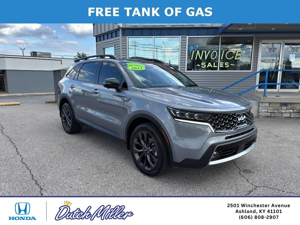 2023 Kia Sorento X-Line SX Prestige in Everlasting Silver — front three-quarter view